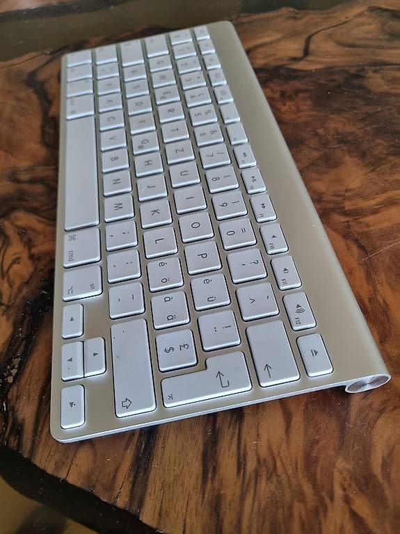 Apple Claviers: Apple Wireless Keyboard – D'occasion à Bern par Tamao 1