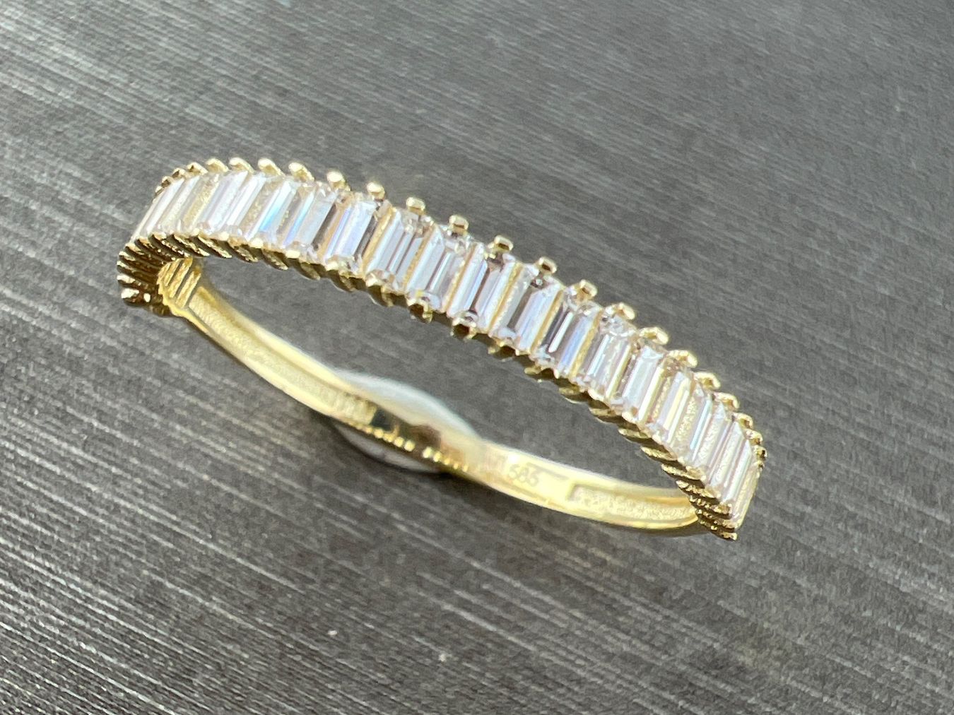 Ringe: Ring 585 Gold – Gebraucht aus Niederuzwil von leo_8857