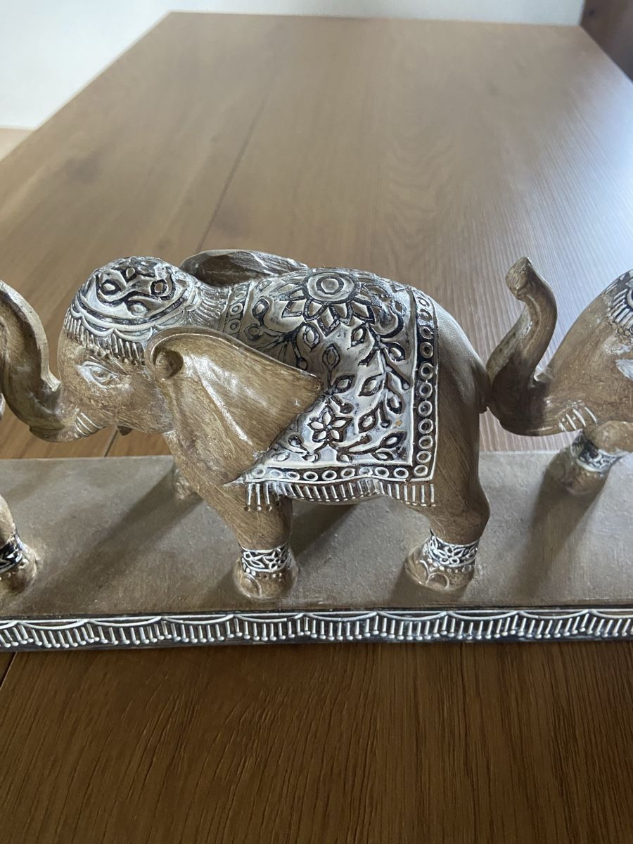 Tutte le decorazioni: Déco éléphant  – Usato da Berlens venduto da aye_lf66 1