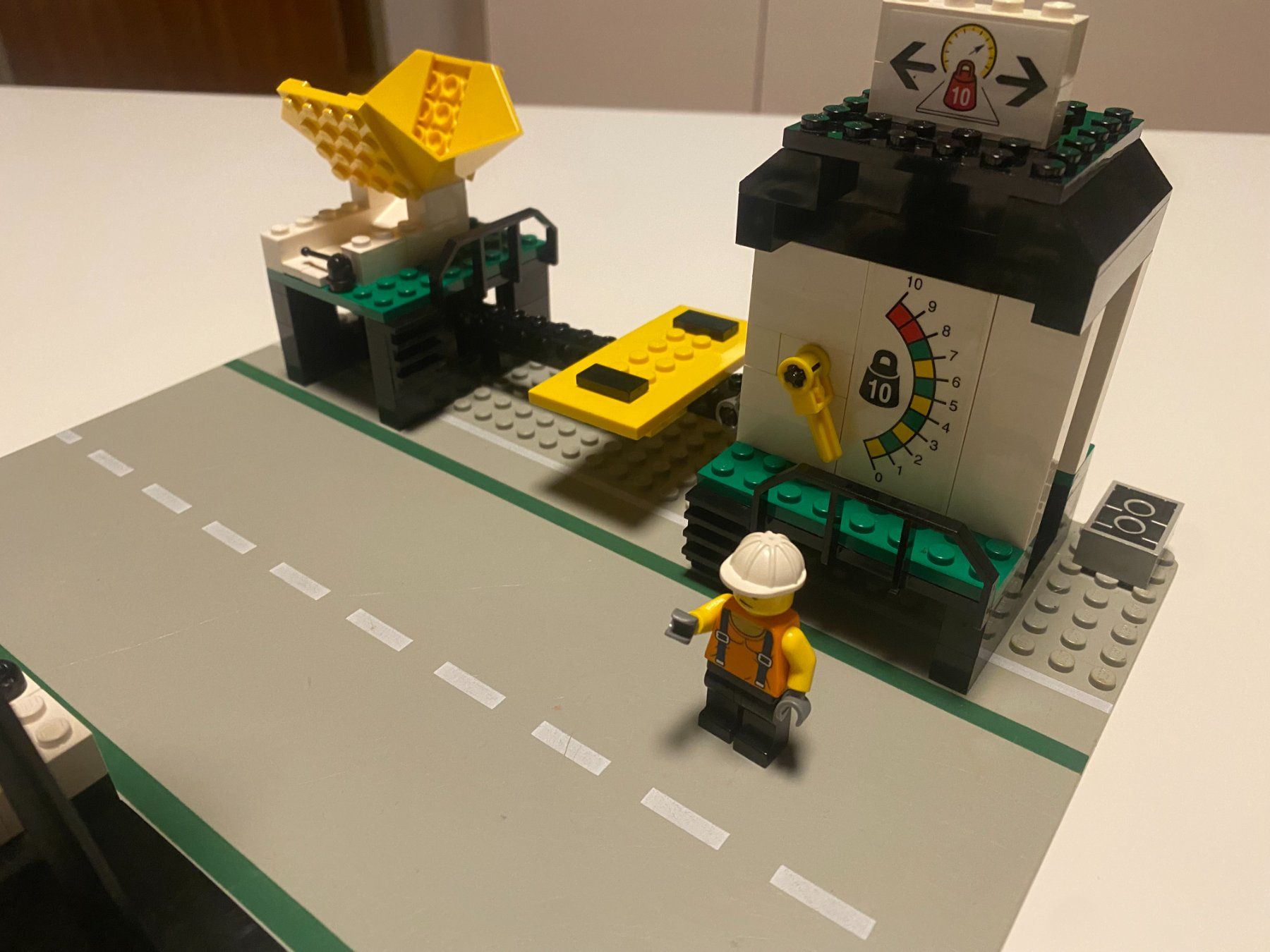 Lego Giocattoli: LEGO - EISENBAHN - GÜTERVERLADESTATION – Usato da Gelterkinden venduto da ajdt4 1