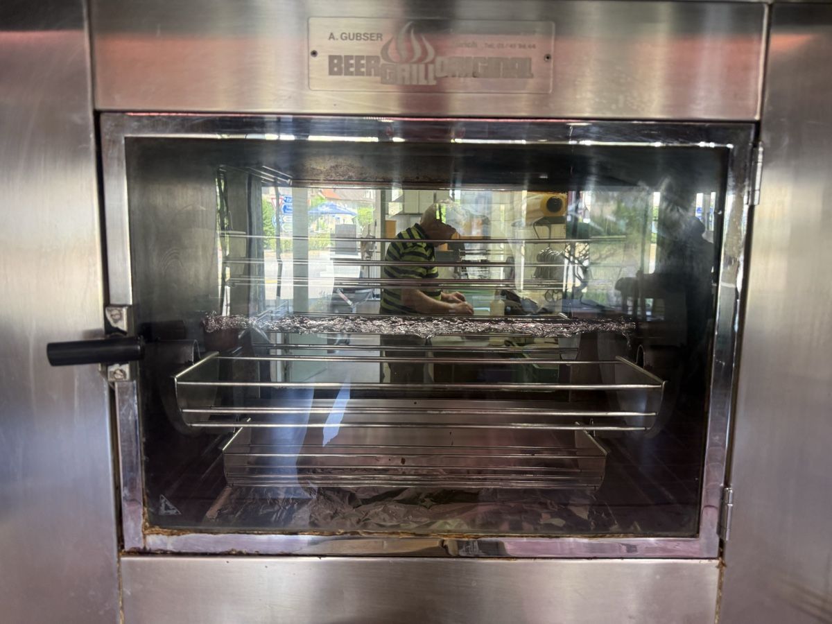 Griglie: A. Gubser Beer Grill Original Hähnchengrill – Usato da Bätterkinden venduto da rip2000 2
