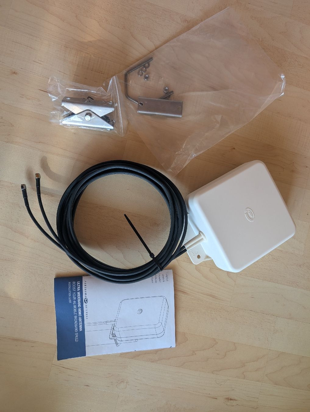 Radiocomunicazione: Panorama Antenne WMMG-7-38 LTE MIMO Antenne – Usato da Niederbuchsiten venduto da RaphaelXWB