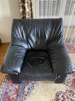 Bequemer schwarzer Ledersessel