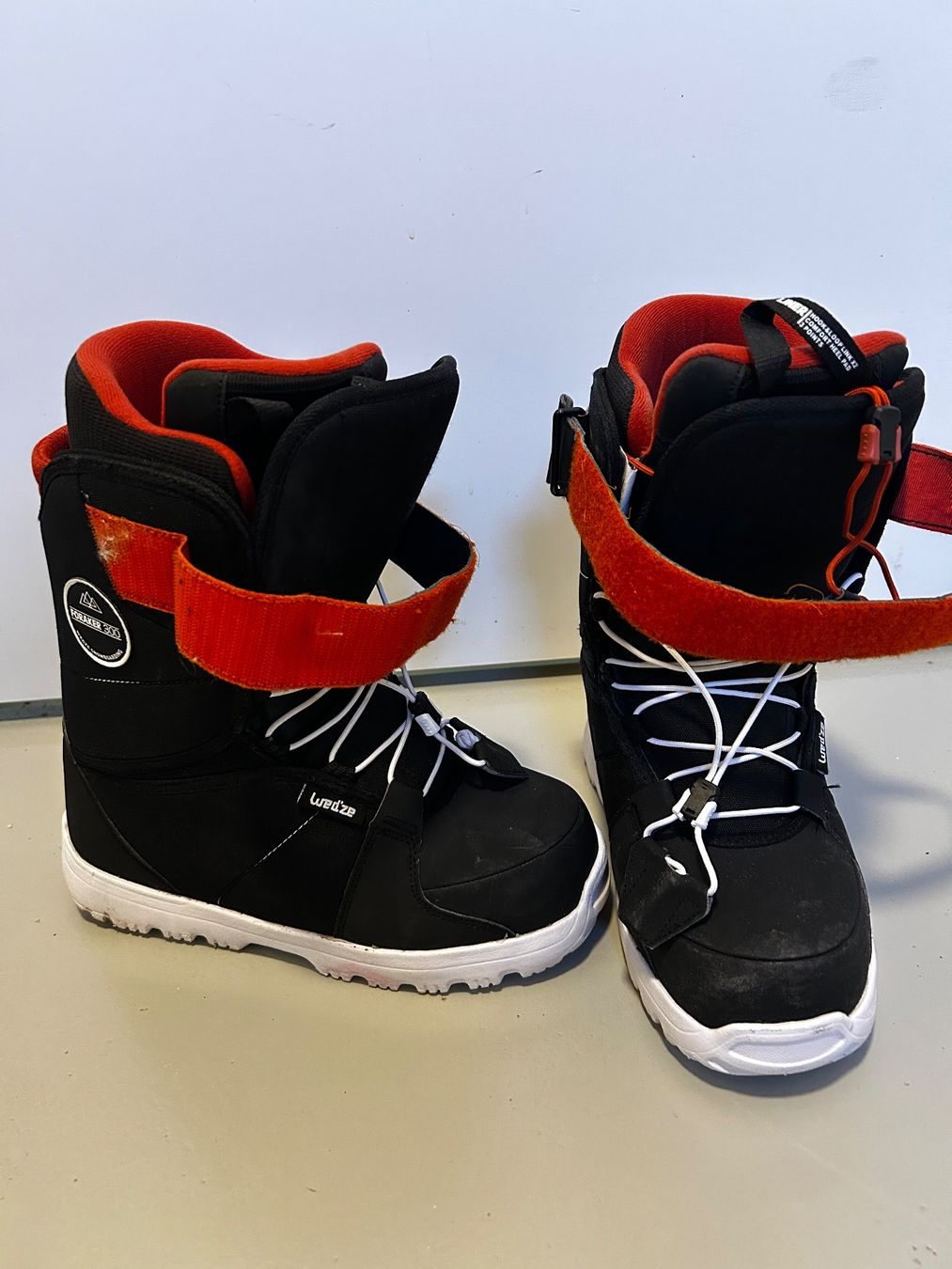 Scarpe per ragazzi: Snowboardschuhe / Softboots (39) – Usato da Eggiwil venduto da Oesch84