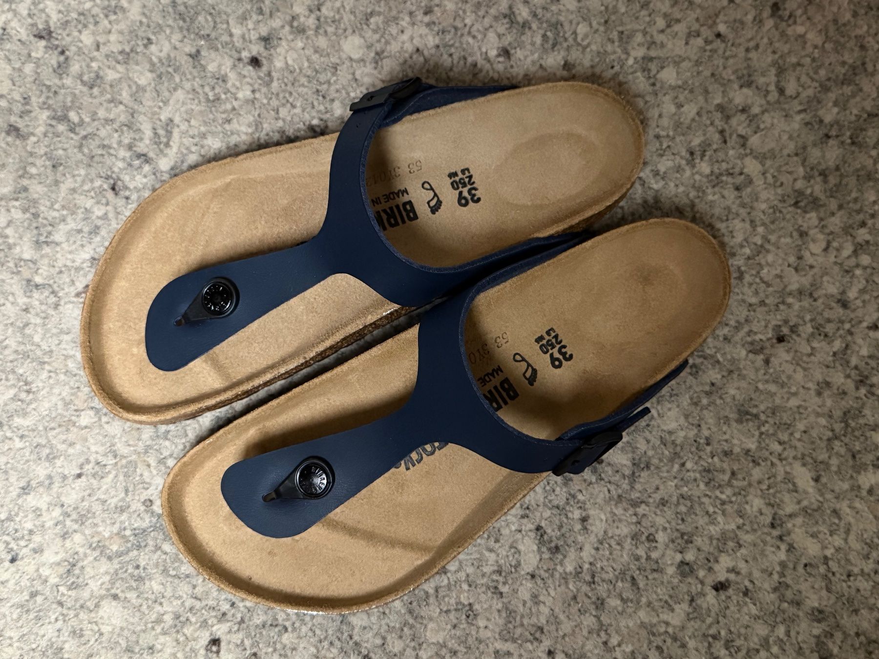 Birkenstock Scarpe da donna: Birkenstock Gizeh Gr. 39 – Nuovo (secondo la descrizione) da Wattwil venduto da edel88 1