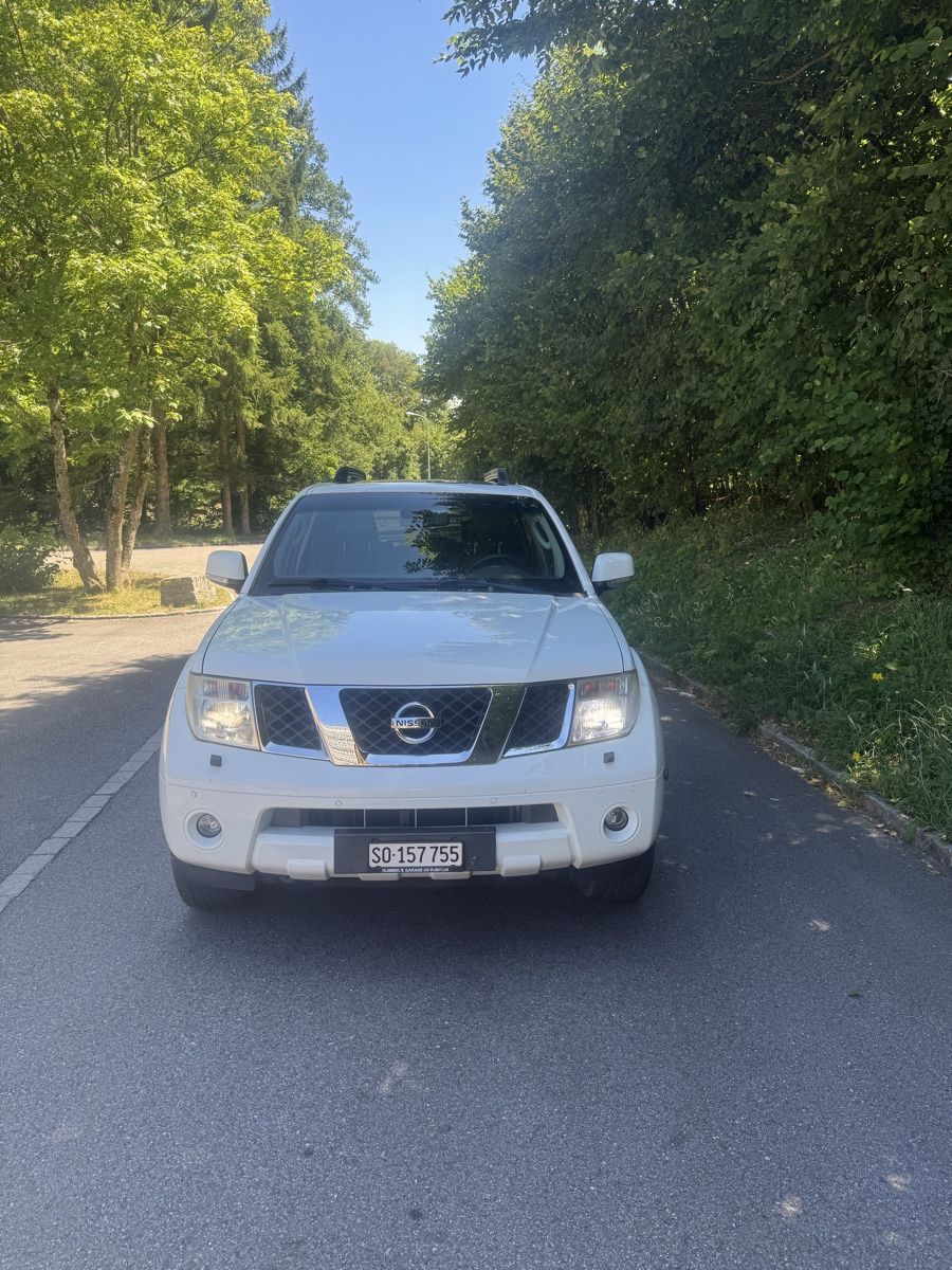 Nissan Autos: Nissan Pathfinder 2.5 dCi  – D'occasion à Lenzburg par billistar 1