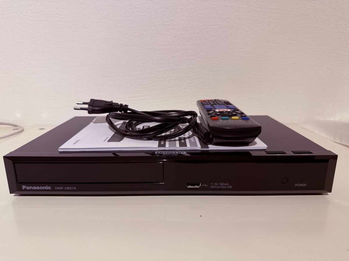 Tutti i DVDs: Panasonic Ultra HD Blu-ray/DVD Player – Usato da Bubikon venduto da Chliini 1