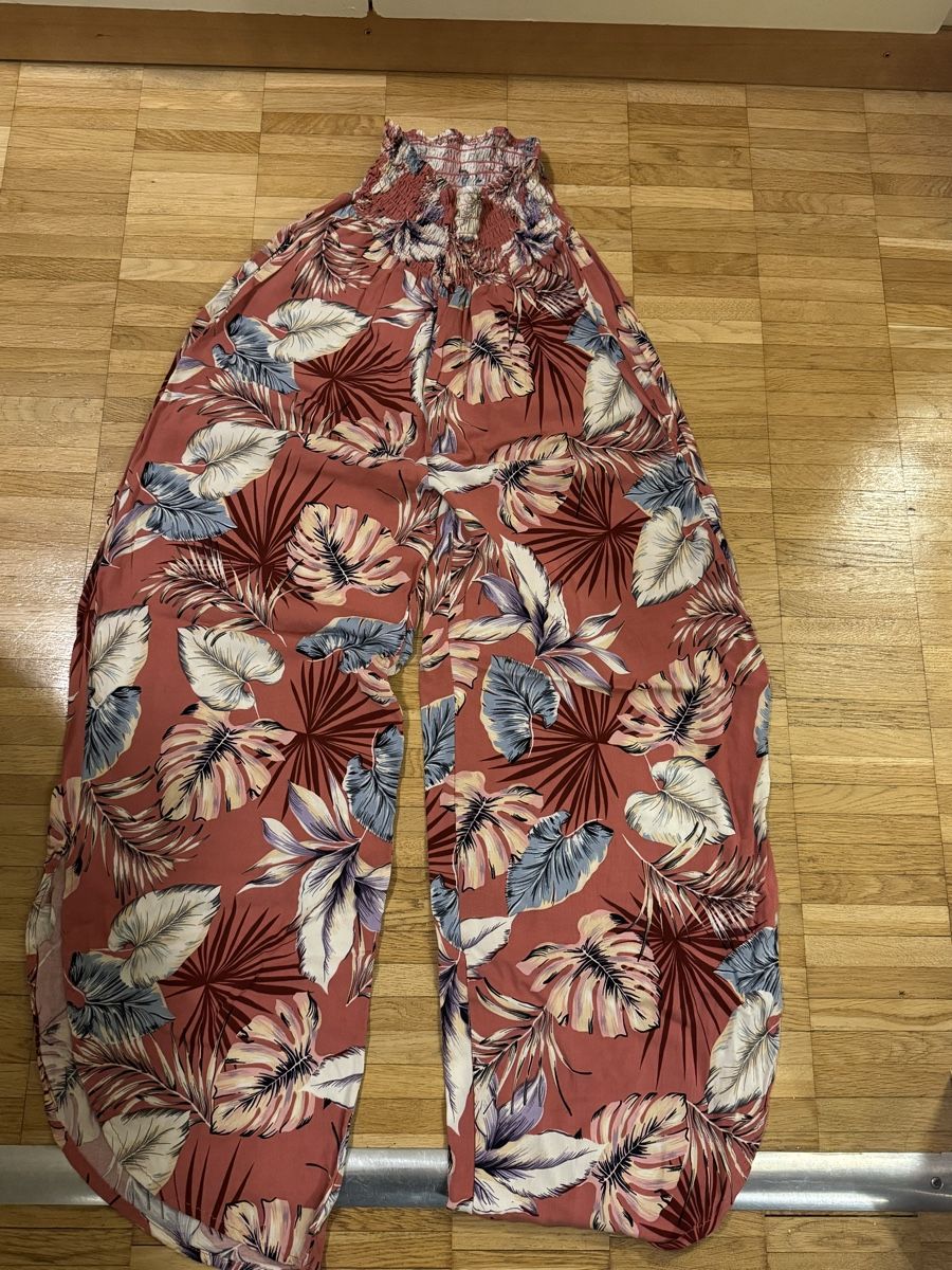 Pantaloni: Pantalon – Nuovo (secondo la descrizione) da Grand-Lancy venduto da Didine015