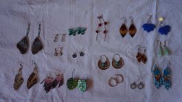 Différentes boucles d'oreille