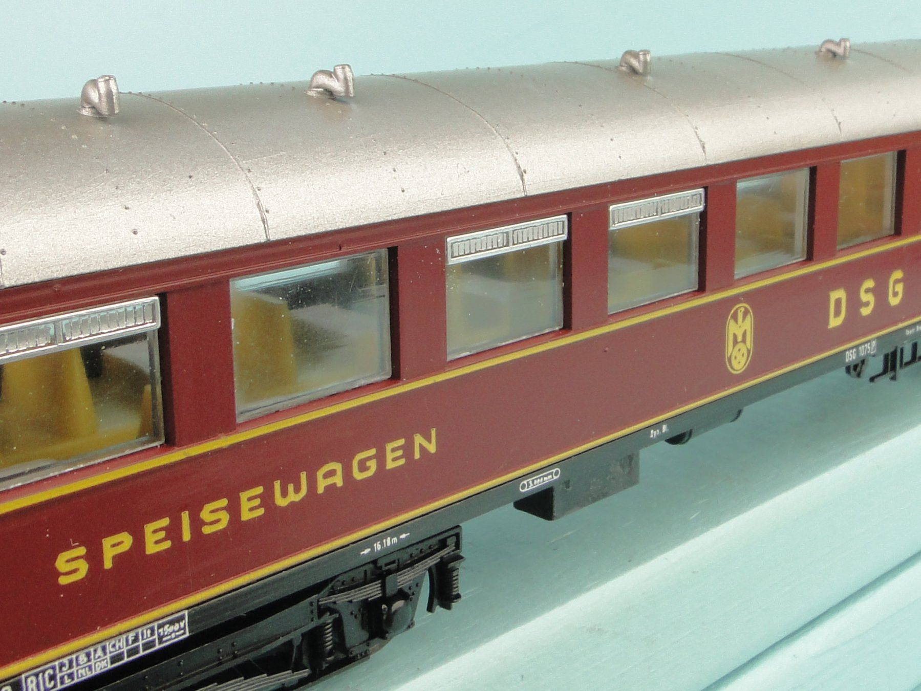 Liliput Modellini di ferrovie: Liliput 827 00 Speisewagen Mitropa – Usato da Bülach venduto da cann11 6