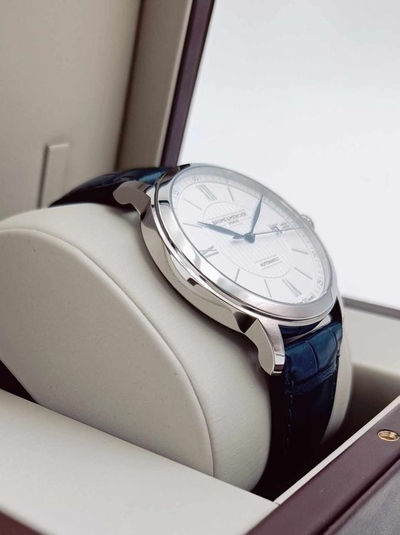 Baume & Mercier Montres: BAUME & MERCIER " CLASSIMA" – Neuf (Voir description) à Reinach BL par high-speed 2