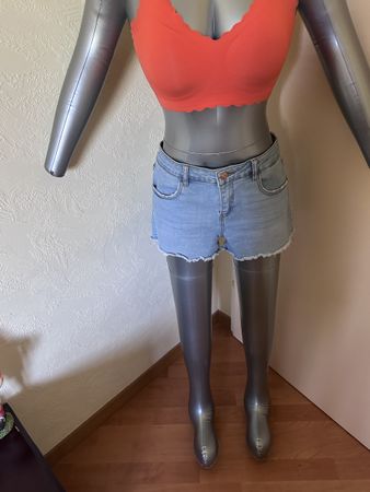 Short en jeans denim bleu neuf 38-40