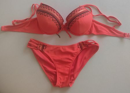 2xBikini Hunkemöller corail fluo, taille 80D/95D - été ☀️⛱️