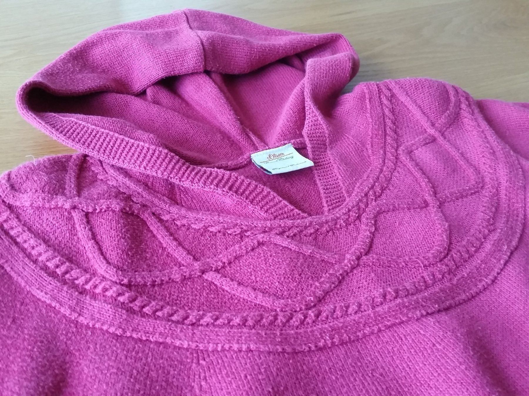 S.Oliver Maglioni & Felpe: Pulli Kurzarm von s.Oliver Gr. 116/122 / Porto: CHF 4.- – Usato da Villars-sur-Glâne venduto da richardette 1