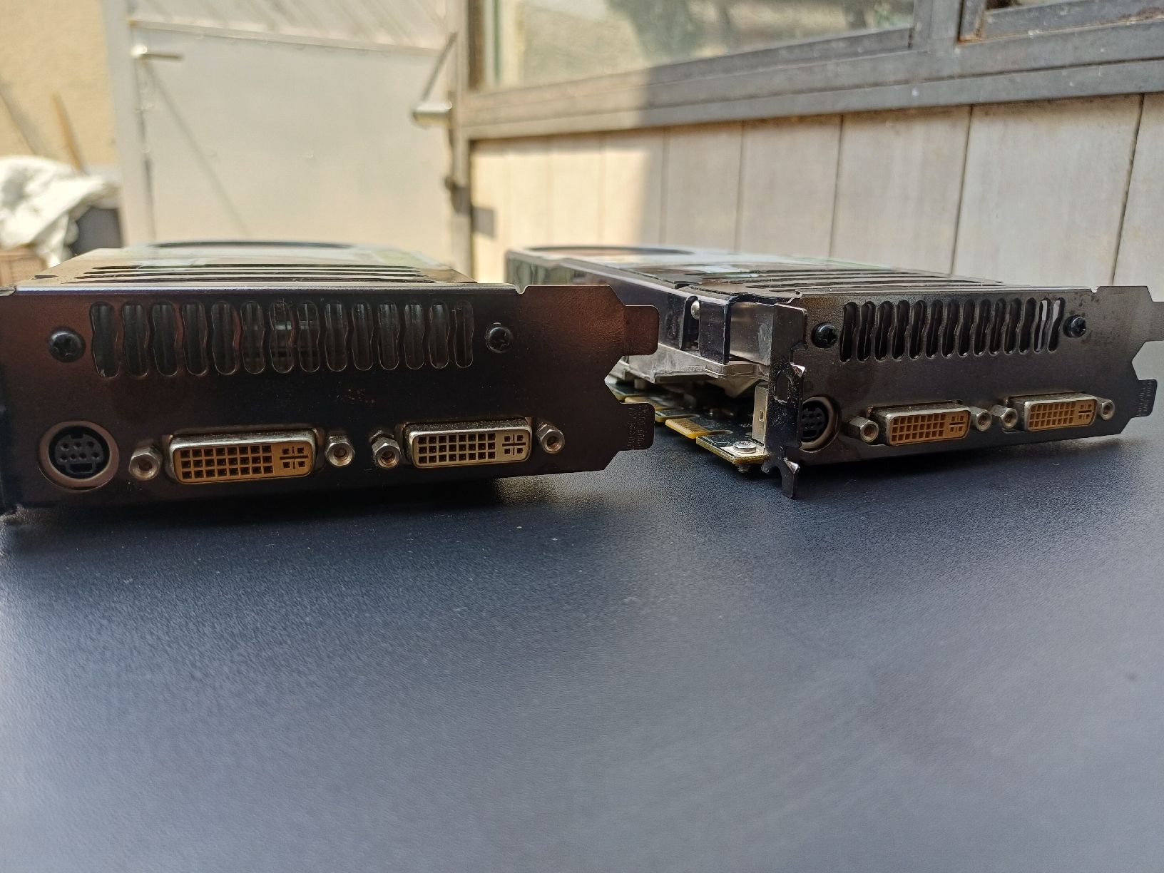 Nvidia Schede grafiche: GeFORCE 8800Gtx Grafikkarten 2 Stk – Difettoso da Wangenried venduto da Recycler94 5