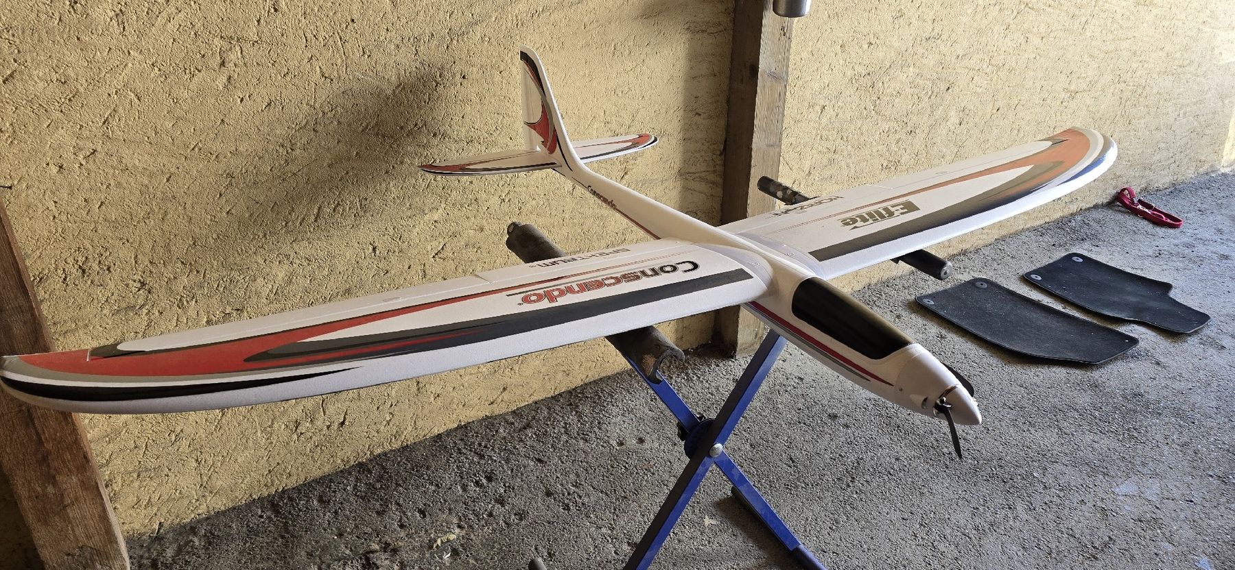 E-Flite Modellismo RC: planeur e flite conscendo 2m bnf  – Usato da Chernex venduto da pacoo01