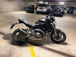 Ducati Monster 821