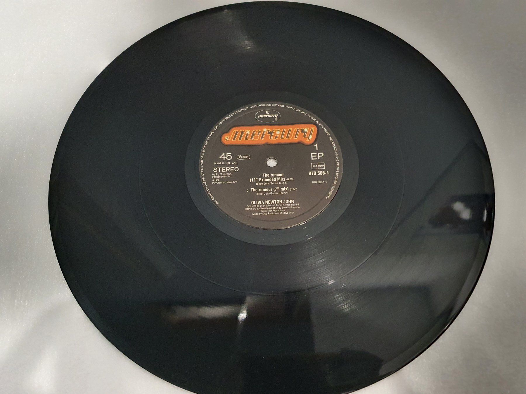 Dischi in vinile: Olivia – The Rumour – Usato da Uster venduto da Vinyl-Leidenschaft 2