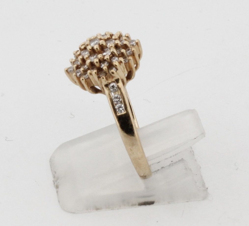 Anelli: Vintage 18k Gold Diamond Cluster Ring - Size 58 – Usato da Cham venduto da ppl_8lbl 4