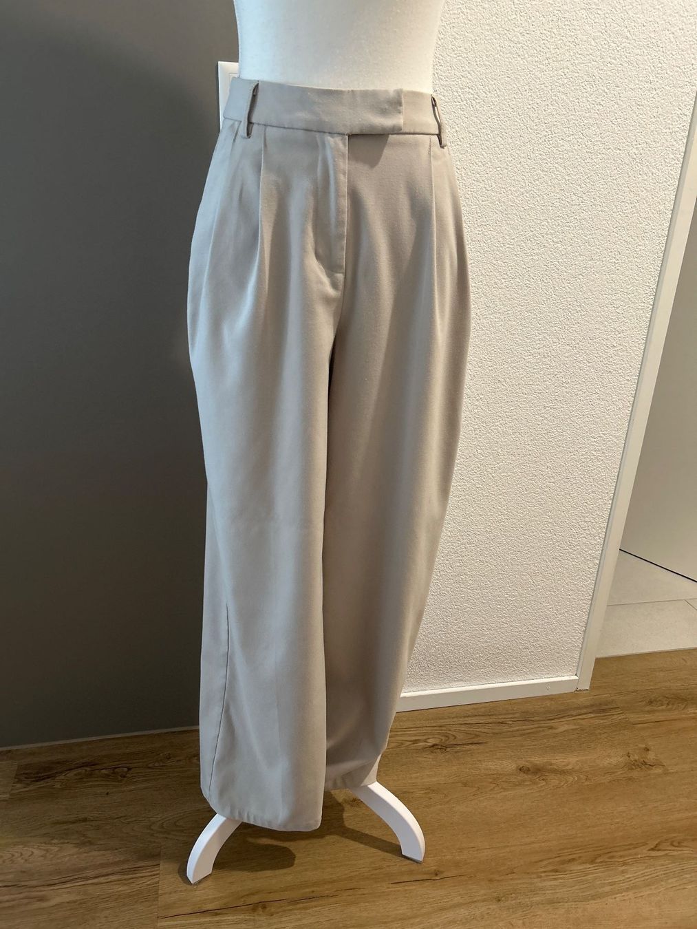 Pantaloni: Damenhose hellbeige von FB Sister Gr. XS – Usato da Brunnen venduto da Nala2929 1
