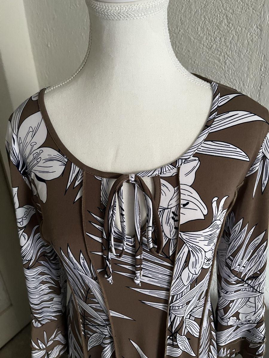 Vestiti: Sommerliches Maxikleid mit Blumenmuster, Grösse M/L – Nuovo e nell'imballaggio originale da Uster venduto da Corina0111114 1