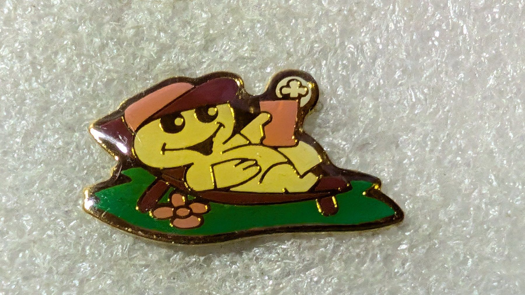 Placchette & Badge: Ansteckpin 167: Maga Bio – Usato da Oppligen venduto da Pin-Fall-Shop