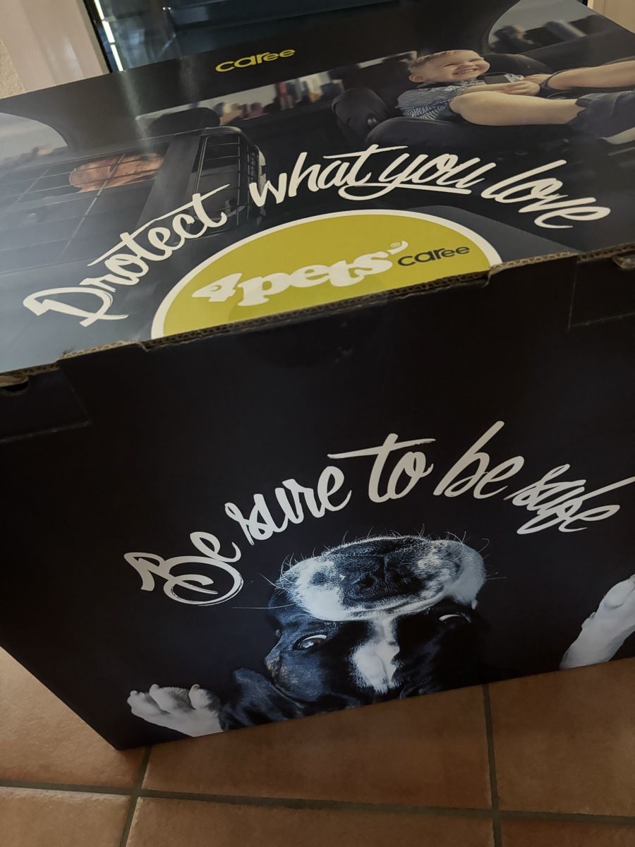 4pets Gabbie, trasporto & Sicurezza: 4pets Hundetransportbox – Nuovo e nell'imballaggio originale da Walterswil SO venduto da simone111 2