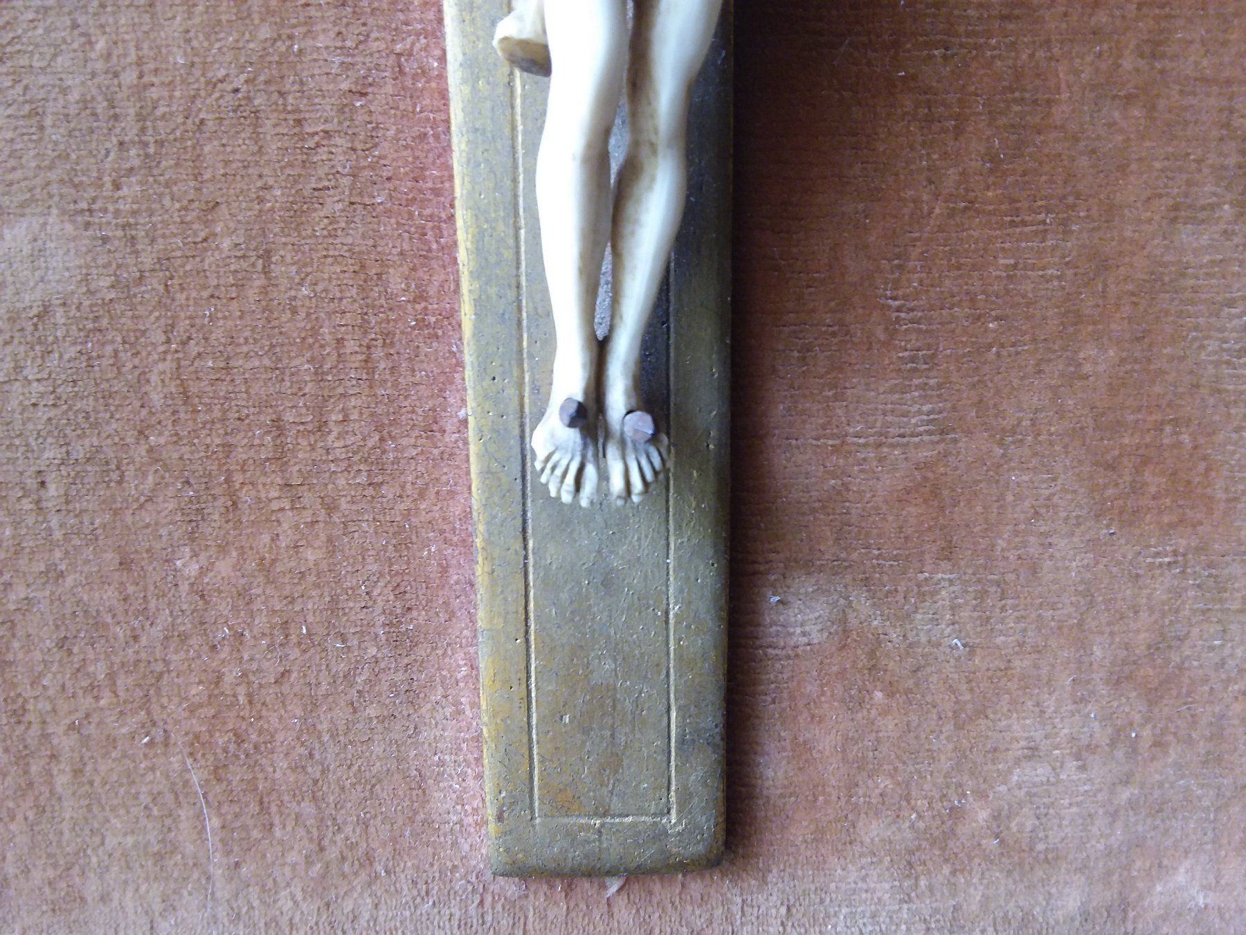 Statuette: Splendide Christ en croix "Dieppe" Crucifix – Usato da Chamoson venduto da Rbma 3