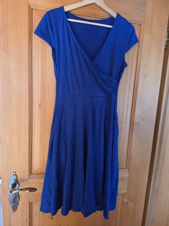 Damen Kleid Wickeloptik blau Grösse M 