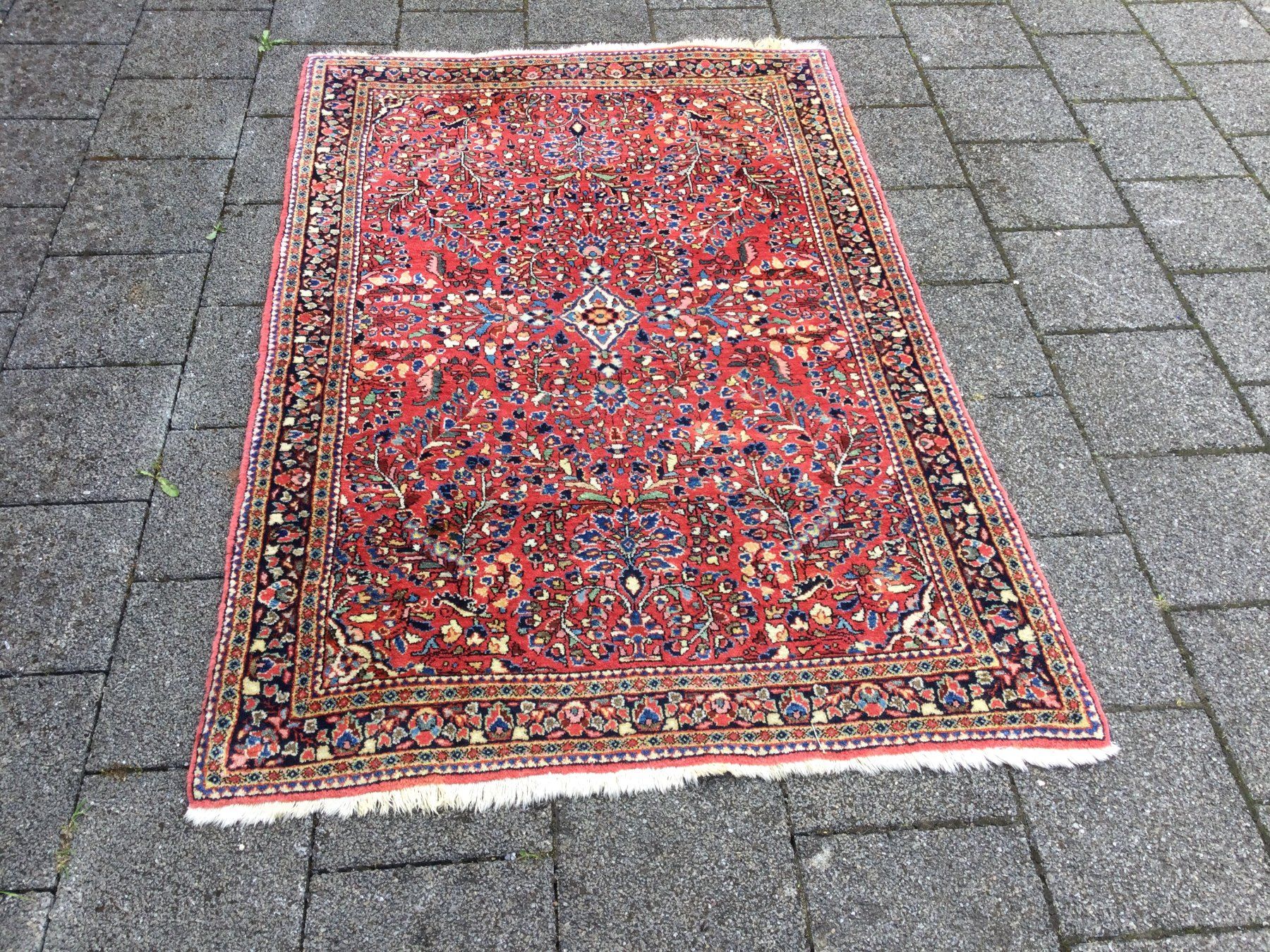 Teppiche: Antiker kleinerer Iranischer oder Perser Teppich – Gebraucht aus Wangen SZ von kuriosum12