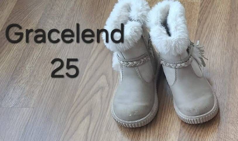 Scarpe per ragazze: Stivaletti invernali bambina – Usato da Pregassona venduto da eri_zwl6