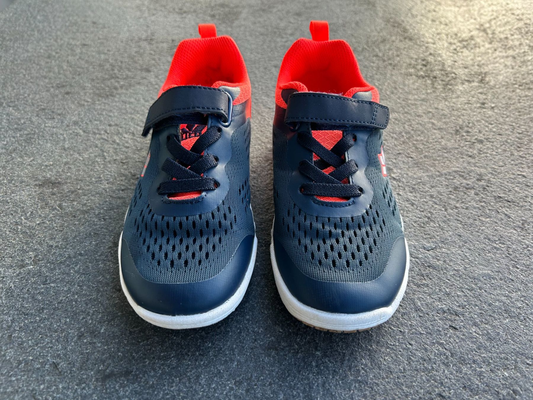 Scarpe per ragazzi: Hallenschuh Marke "Lico", Grösse 33 – Usato da Zumikon venduto da meter03 1