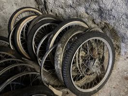 SACHS PUCH Weinmann 19 Vorderrad Rad /roue avant 19 pouces