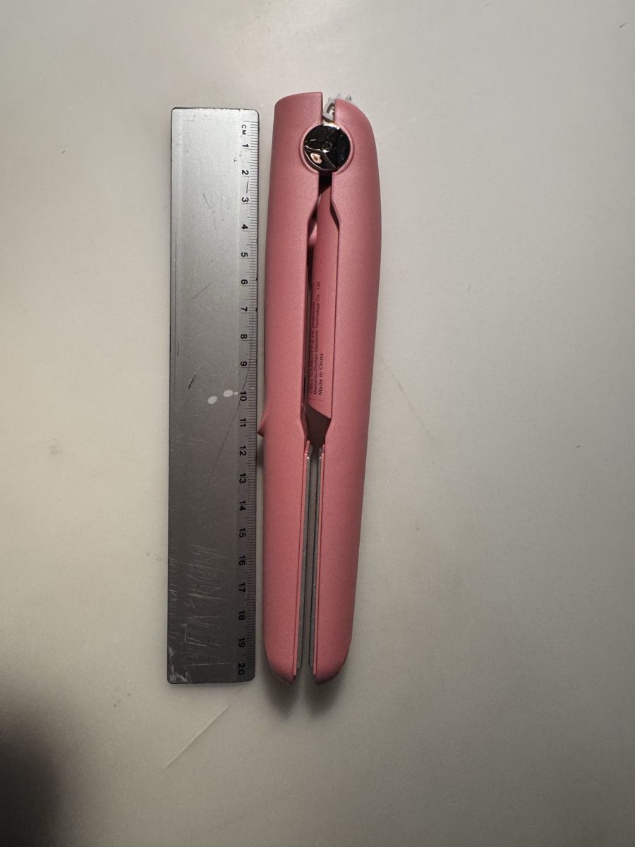 Lockenstäbe & Haarglätter: Mini-Haarglätter mit Ladekabel – Neu (gemäss Beschreibung) aus Pfeffingen von Twoa 1