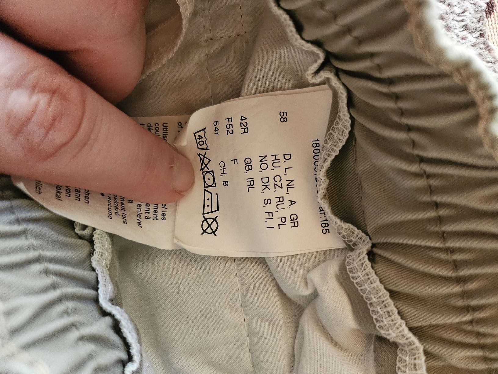 Lotti di vestiti: Lot de 3 pantalons homme – Nuovo (secondo la descrizione) da Donneloye venduto da stestenat 6