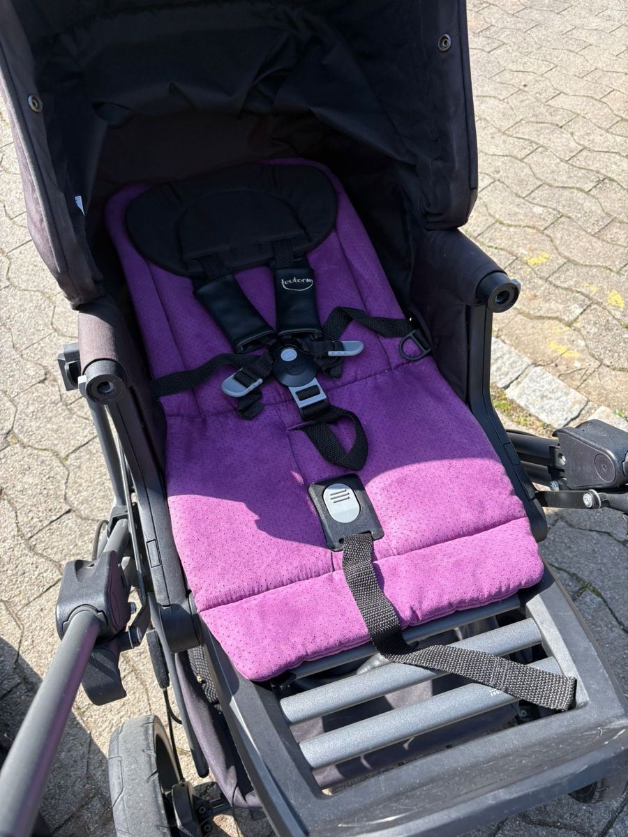 Teutonia Carrozzine: Kinderwagen Teutonia – Usato da Bronschhofen venduto da cm65 3