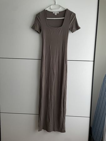 Kurzärmliges Kleid