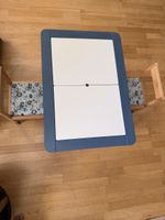 Kindertisch (H:48,B:58,L:83cm) mit 2 Stühlen (Sitzhöhe 30cm)