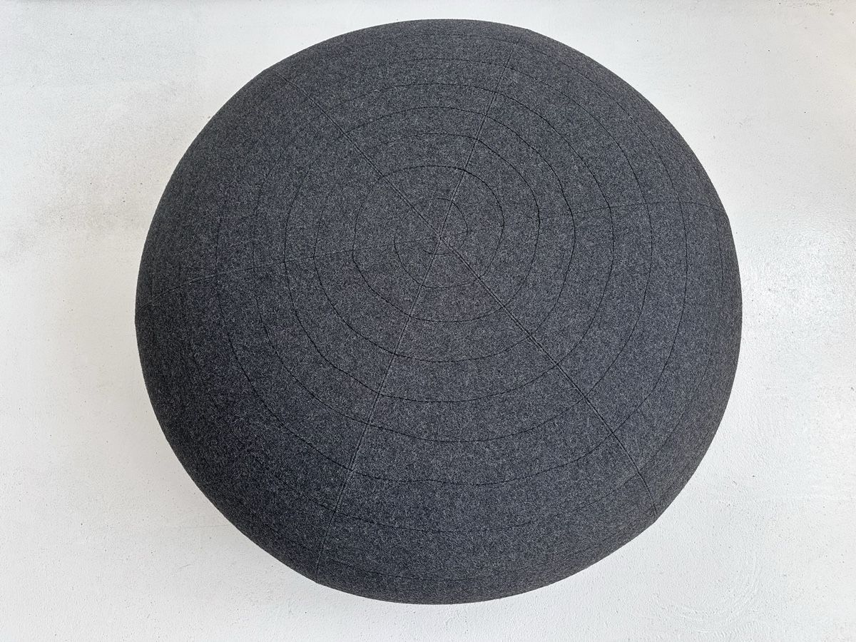 Sgabelli: Ø 119 cm Pouf / Sitzhocker / Ottoman SPIN von Tacchini – Nuovo (secondo la descrizione) da Bern venduto da neon317 1