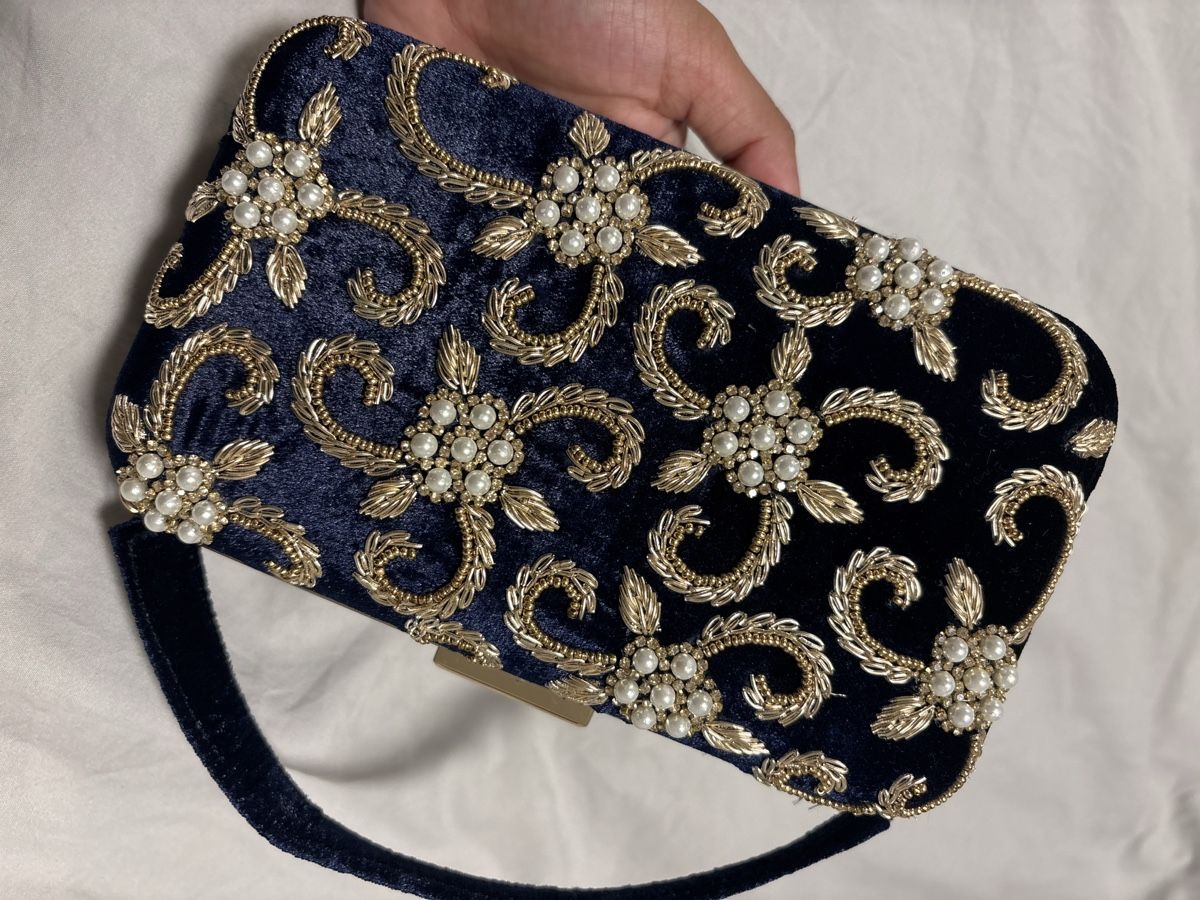 Sacs femmes: Clutch Bag navyblau – Neuf (Voir description) à Pieterlen par jmsophia