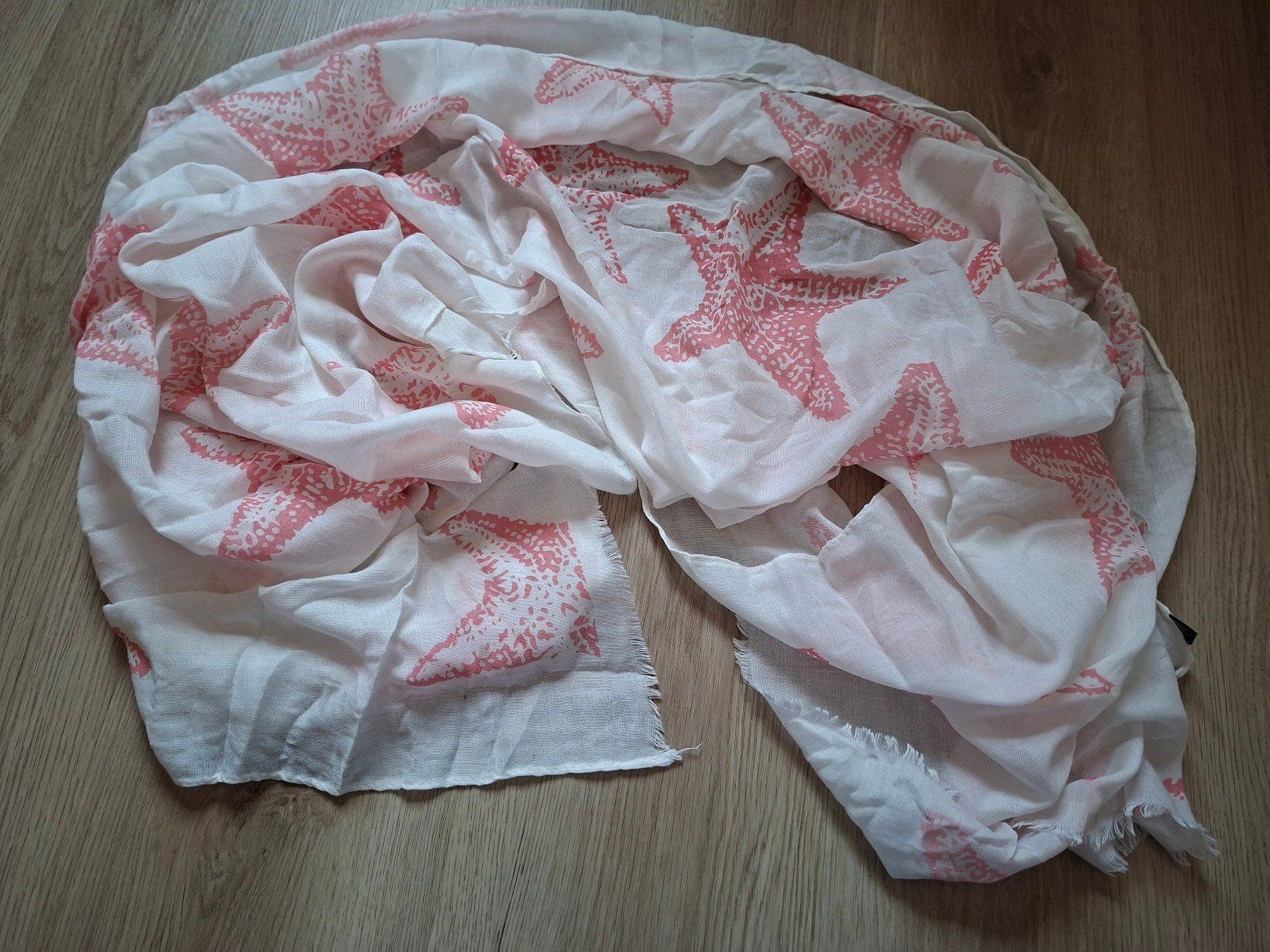 Foulards & écharpes: Halstuch mit Seesternen – D'occasion à Oberwil/Dägerlen par Dominique1606