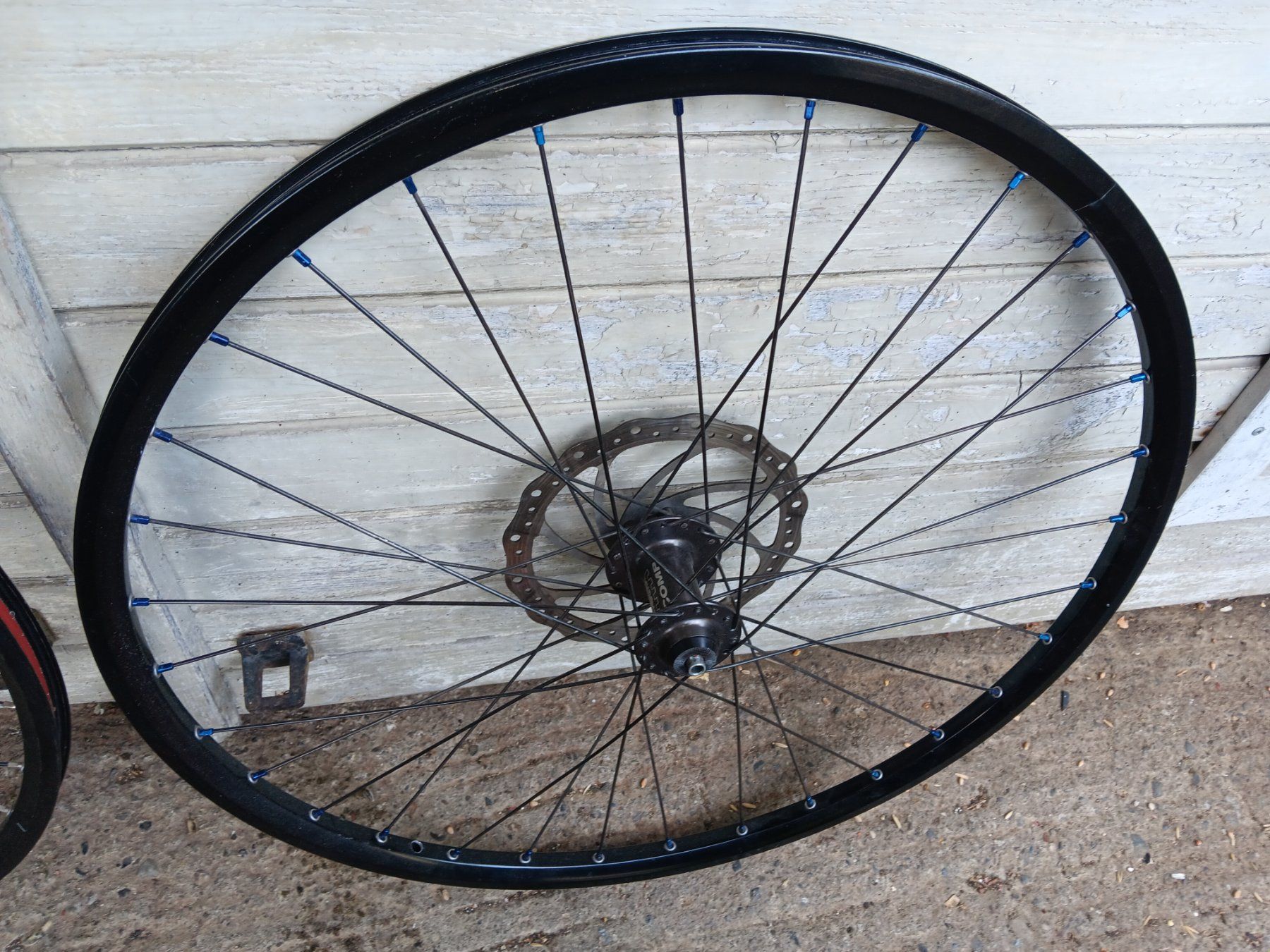 Shimano Cerchioni: 2 Felgen Alu mit Scheibenbremsen – Usato da Dietikon venduto da Sauber64 1