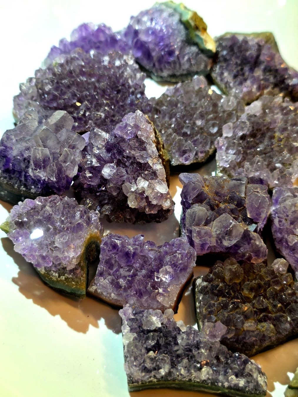 Minerali & Pietre curative: 20 Amethyst Stufen Set A 757g – Nuovo e nell'imballaggio originale da Matzingen venduto da Shay_Crystalz 1