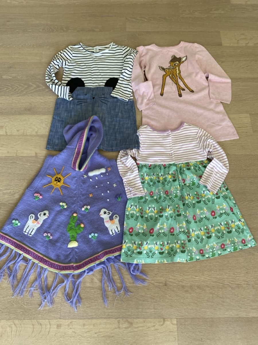 Lotti & Set di vestiti: Sommerkleider Set - Gr. 104 - 116 – Usato da Hergiswil NW venduto da mar_js5v