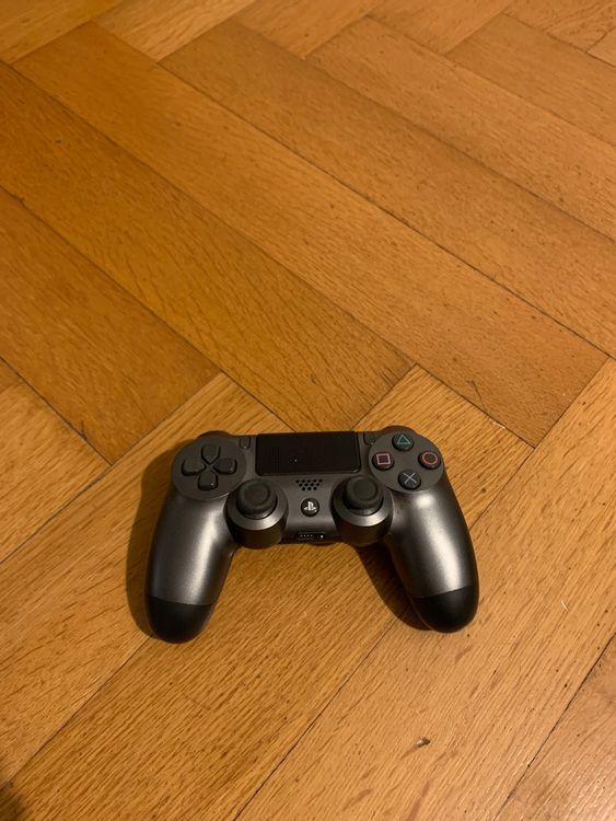 Ps4 Controller Kaufen auf Ricardo