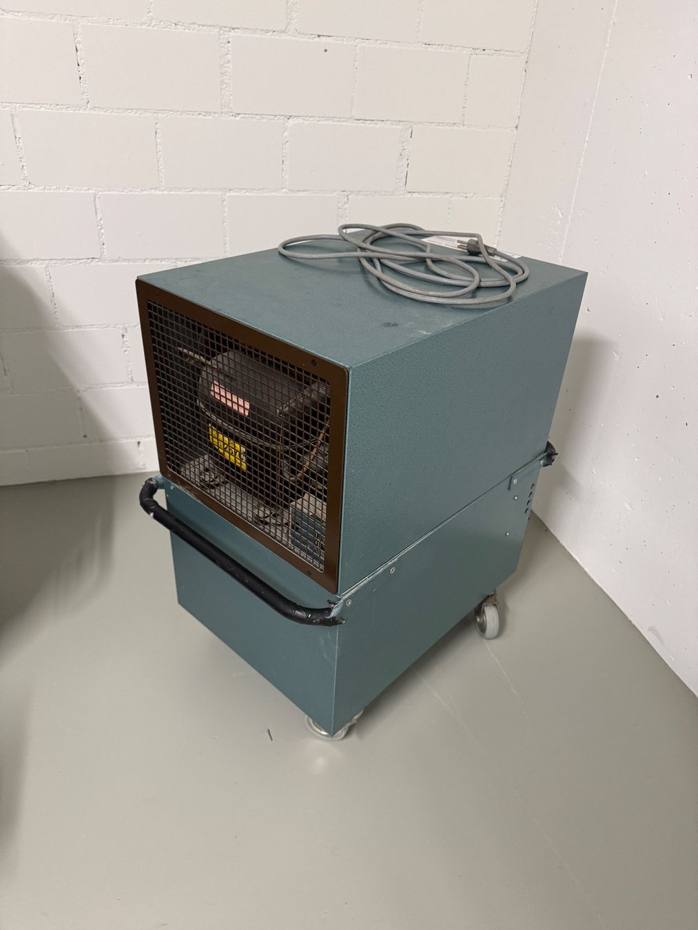 Deumidificatori: Mistral 30 Luftentfeuchter – Usato da Wermatswil venduto da superman3000 1