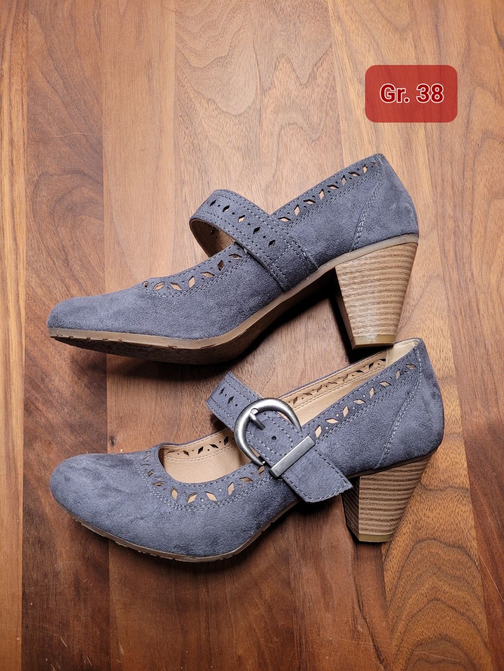 Graceland Scarpe da donna: Graue Damenschuh mit Absatz, Grösse 38, neuwertig – Nuovo (secondo la descrizione) da Steinen venduto da bea_lf5p