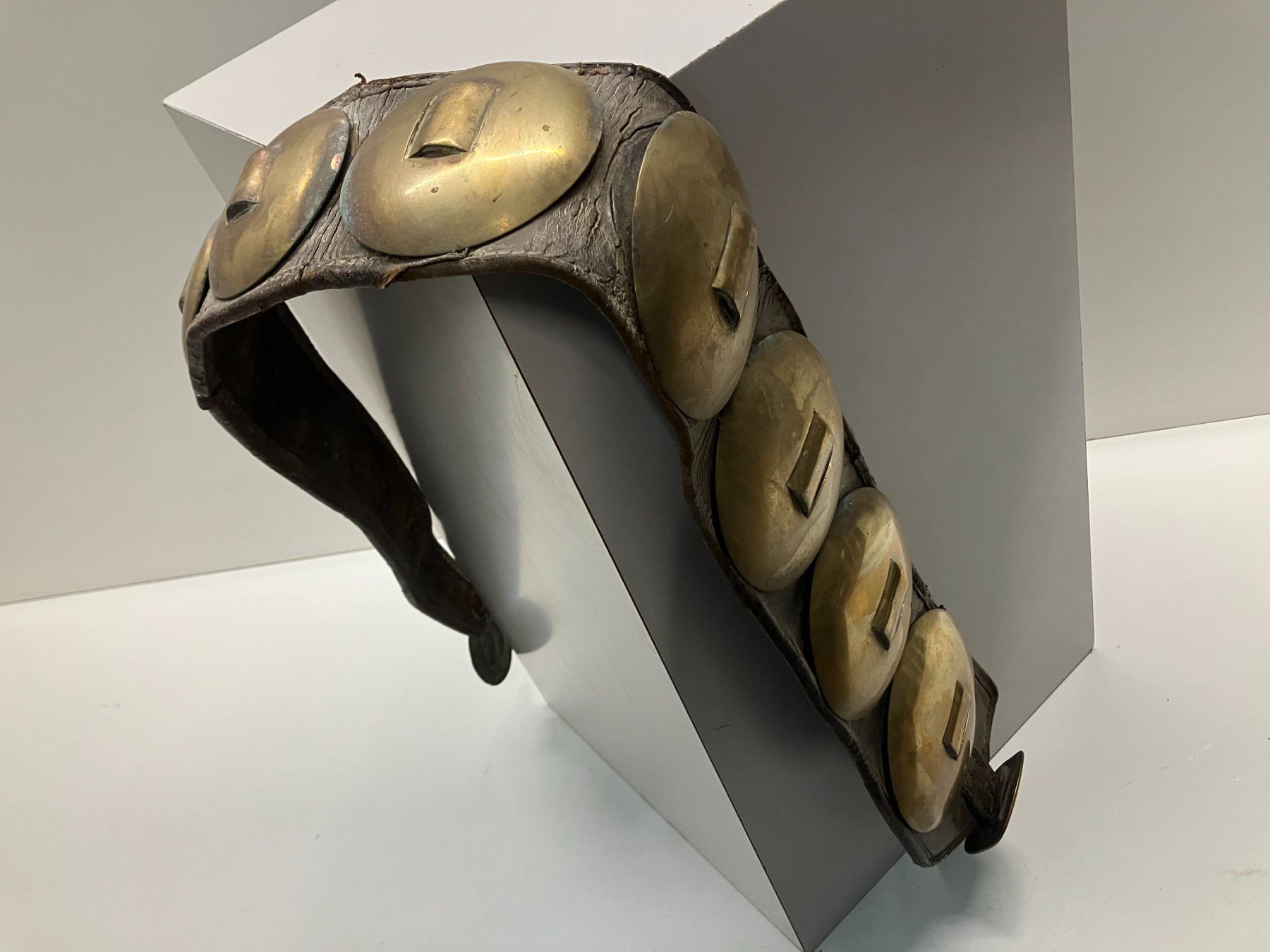 Campanacci mucche: Antiker Prunkriemen ca. 124cm lang ab 1.- – Usato da Lichtensteig venduto da Buy24International 3