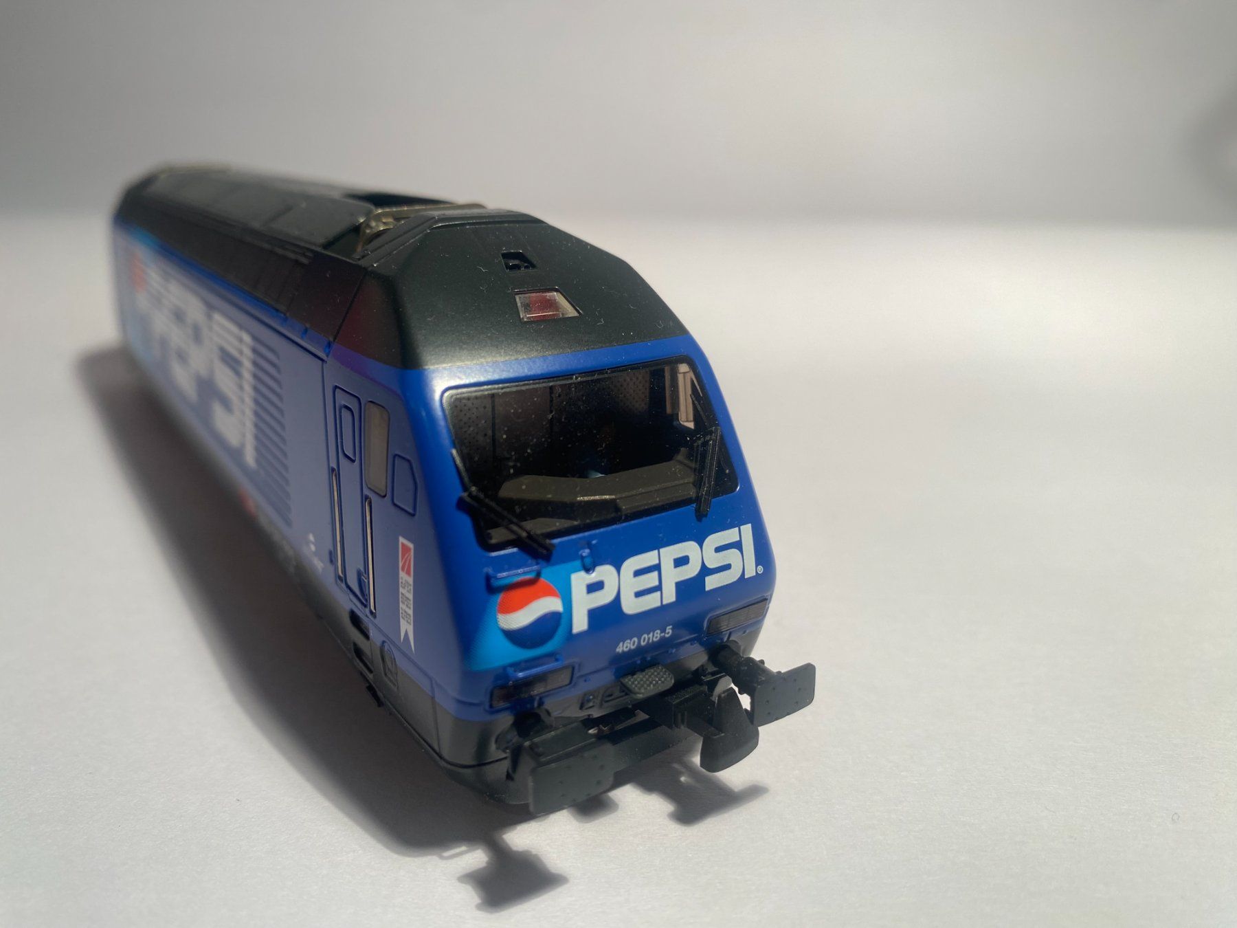 Hag Modelleisenbahnen: HAG E-Lok SBB RE460 PEPSI, AC Analog – Gebraucht aus Buchrain von Modellbahn11 4