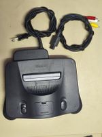 Nintendo 64 Konsole (NUS-001 EUR) + Expansion Pak + Kabel